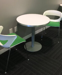 green and white breakroom table and chairs