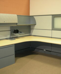 KI used work stations