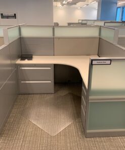 #161 6x6 Steelcase Montage