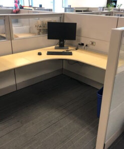 #216 Herman Miller Ethospace Workstation