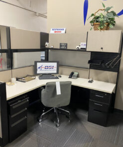 #326 Herman Miller Tiled Ethospace