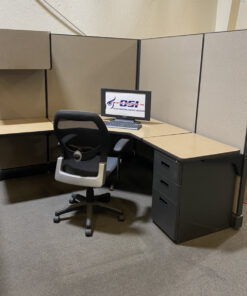 #321 Herman Miller AO2 Workstation