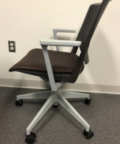 Haworth Very Conference Chair
