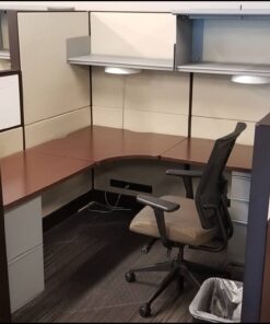 #379 Teknion Leverage Workstations