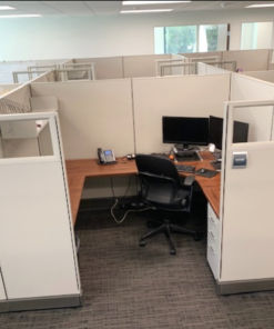 #402 Herman Miller AO2 Workstation