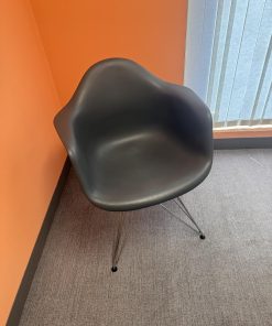 Herman Miller Eames Shell Chair